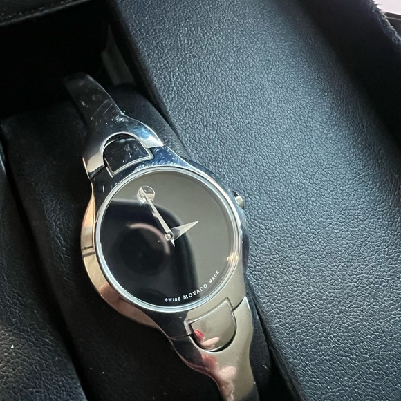 Movado Bangle Watch - Picture 8 of 9